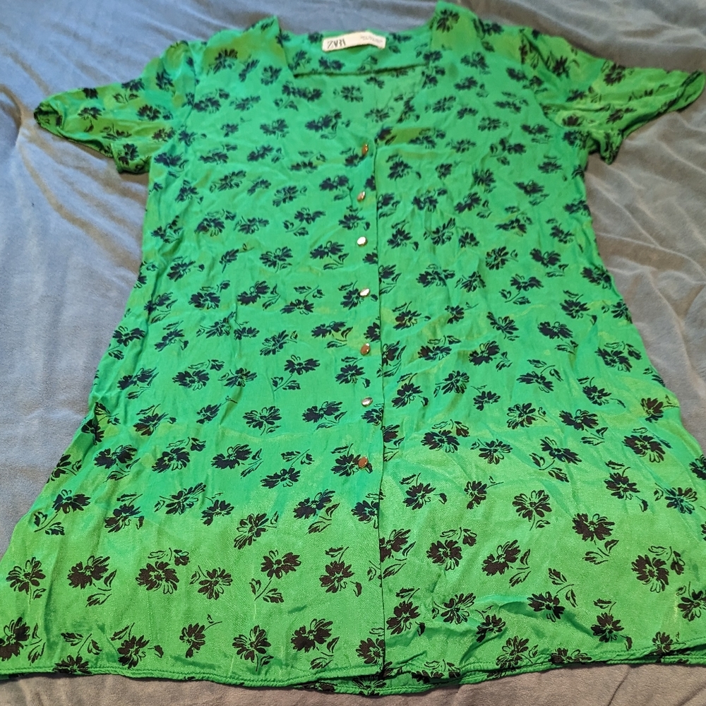 Zara Silky Green and Black Floral Shirt Dress Size Small